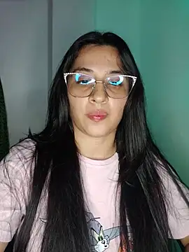 VALENTINA ROUSE  online show from May 26, 11:23 pm