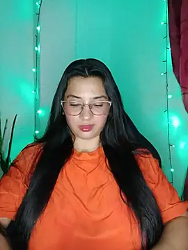 VALENTINA ROUSE  online show from June 3, 10:48 pm