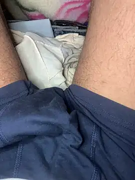 Aq2006 online show from February 16, 2:35 pm