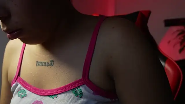 Snapshot of valkyria_12 chatting on September 16, 8:21 pm valkyria 12 online show from September 16, 8:21 pm