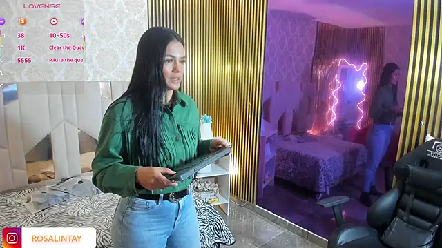 Snapshot of Rosalind_tay chatting on September 17, 11:34 am Rosalind tay online show from September 17, 11:34 am