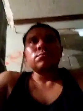 Snapshot of Luk909090 chatting on November 23, 1:11 pm Luk909090 online show from November 23, 1:11 pm