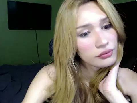 Snapshot of SerenaCortesi chatting on September 14, 10:58 am SerenaCortesi online show from September 14, 10:58 am