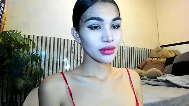 Snapshot of Ms_Monica chatting on May 8, 8:30 am Ms Monica online show from May 8, 8:30 am
