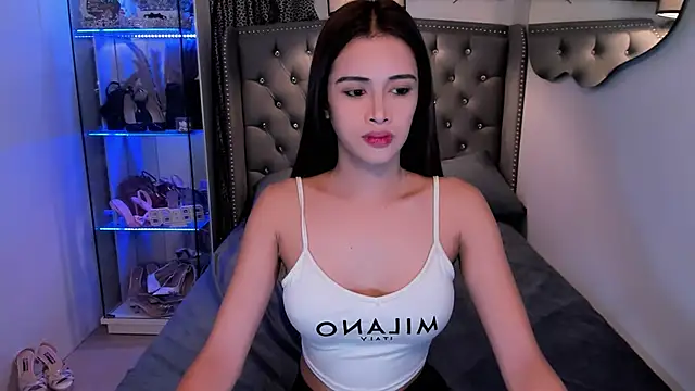 Lars empress online show from September 24, 8:17 am