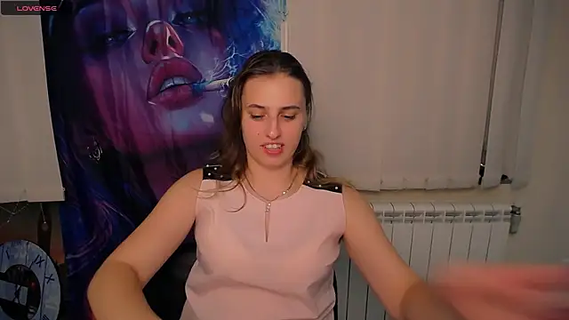 AmandaDimond  online show from September 12, 12:49 pm