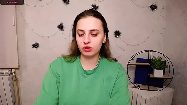 AmandaDimond  online show from February 5, 12:43 pm