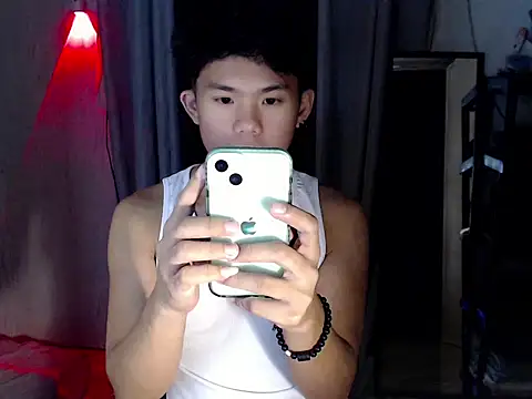 Snapshot of twink_asianbunny chatting on September 21, 5:25 pm twink asianbunny online show from September 21, 5:25 pm
