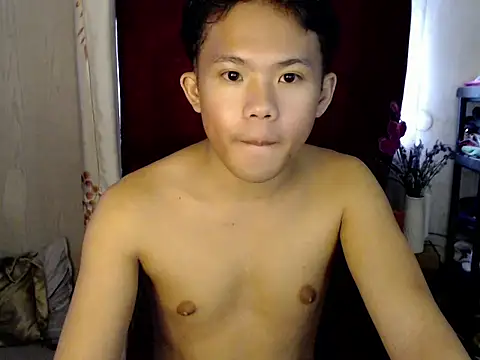 Snapshot of twink_asianbunny chatting on December 15, 1:43 am twink asianbunny online show from December 15, 1:43 am