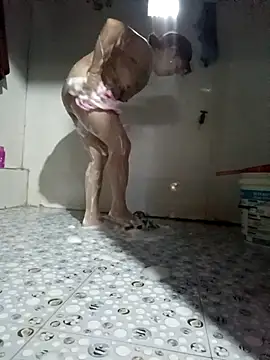 Snapshot of SexyQueen99 chatting on September 30, 10:20 am SexyQueen99 online show from September 30, 10:20 am