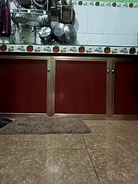 Snapshot of SexyQueen99 chatting on October 8, 10:57 am SexyQueen99 online show from October 8, 10:57 am