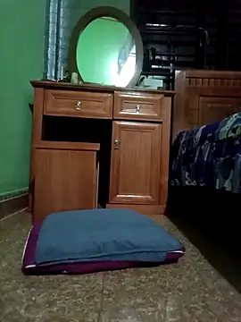 Snapshot of SexyQueen99 chatting on October 10, 10:20 pm SexyQueen99 online show from October 10, 10:20 pm