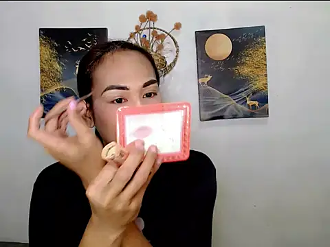 Savanna White online show from November 21, 7:45 pm