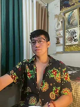 xshyboyx online show from June 26, 12:20 pm