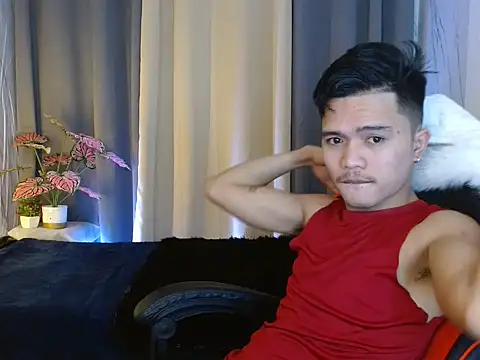 YourNaughtyTwink 69 online show from March 27, 9:03 pm