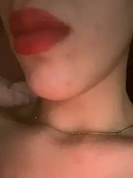 Mimisixo online show from September 17, 1:02 pm