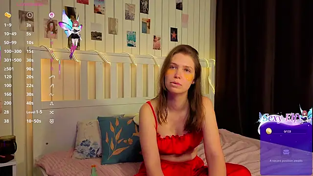 Snapshot of BeatrixCarIeton chatting on December 14, 8:13 pm BeatrixCarIeton online show from December 14, 8:13 pm