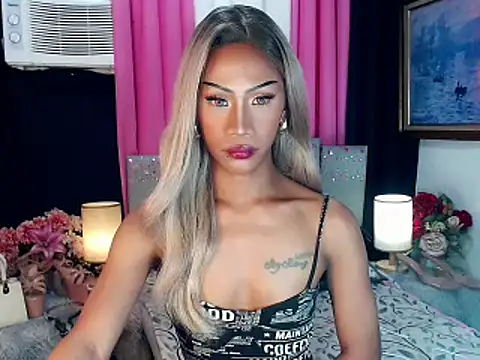 sassylatina online show from March 15, 4:57 pm