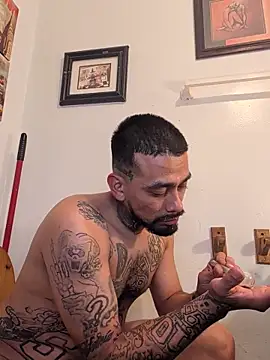 Cnutt310 online show from February 18, 3:24 am