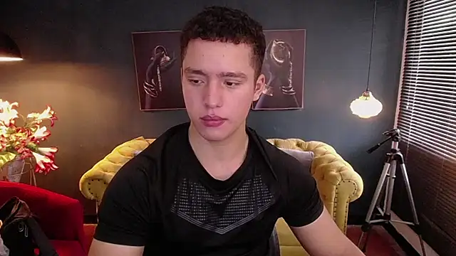 Snapshot of deivid_parker chatting on July 23, 1:31 pm deivid parker online show from July 23, 1:31 pm