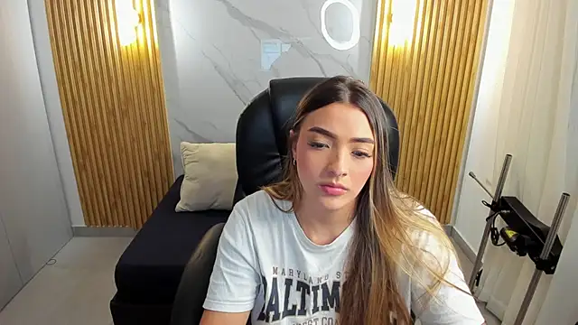 KYLIE JONES6 online show from October 28, 3:10 am