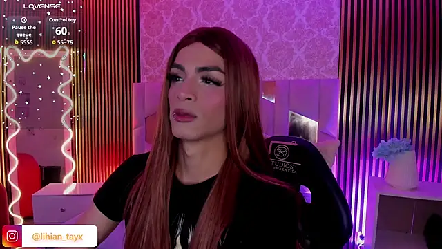 Snapshot of LIHIAN_TAY chatting on October 24, 3:47 am LIHIAN TAY online show from October 24, 3:47 am