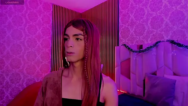 Snapshot of LIHIAN_TAY chatting on November 23, 3:50 am LIHIAN TAY online show from November 23, 3:50 am