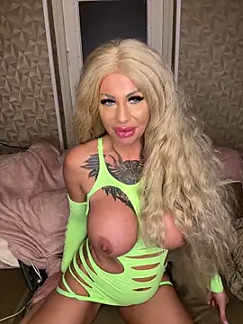 Snapshot of dutchbarbie chatting on September 26, 9:30 pm dutchbarbie online show from September 26, 9:30 pm