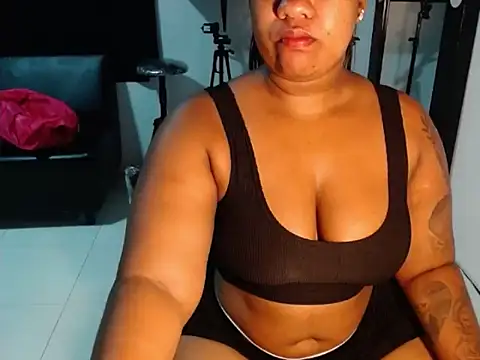 Snapshot of Sam_Blue chatting on March 12, 11:05 am Sam Blue online show from March 12, 11:05 am