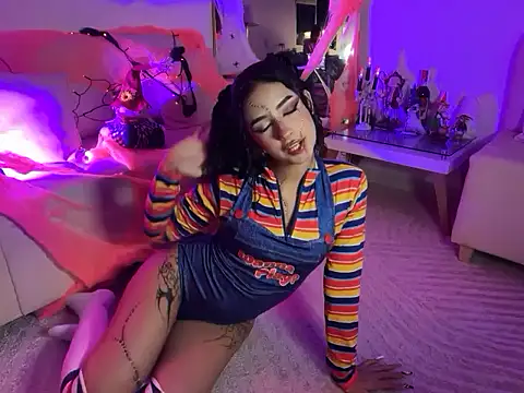 Snapshot of RosseMelody chatting on October 21, 5:19 am RosseMelody online show from October 21, 5:19 am