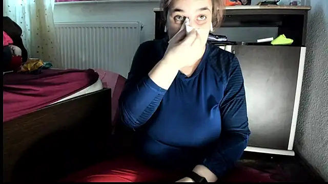 godesstessa online show from January 17, 1:35 pm