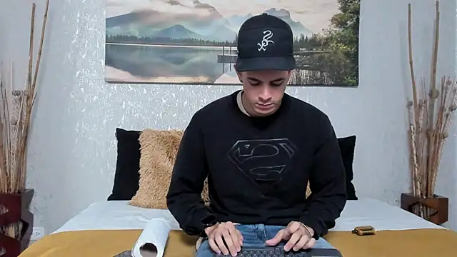Snapshot of nils_saint chatting on October 17, 4:04 am nils saint online show from October 17, 4:04 am