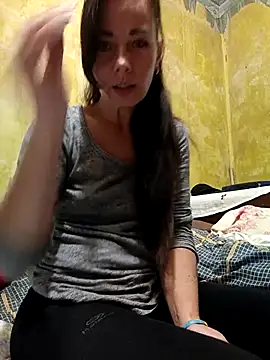 Snapshot of Adeline3302 chatting on October 5, 4:05 pm Adeline3302 online show from October 5, 4:05 pm