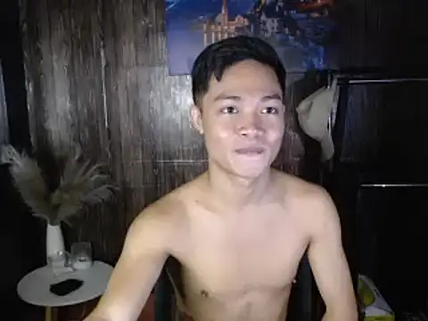 Snapshot of hotzachery chatting on December 19, 4:19 am hotzachery online show from December 19, 4:19 am