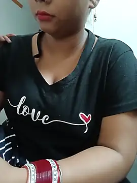Snapshot of Ahalya chatting on May 25, 3:23 am Ahalya online show from May 25, 3:23 am