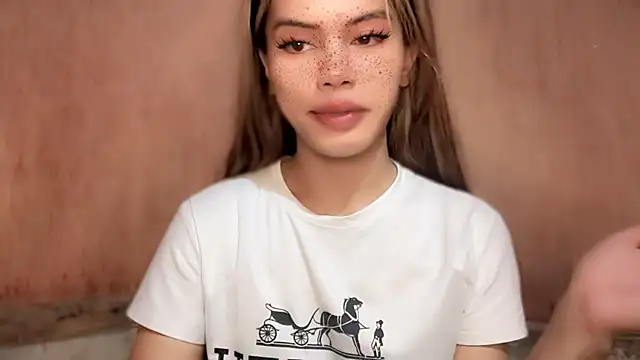 Snapshot of serpenthena_goddess chatting on November 22, 4:33 am serpenthena goddess online show from November 22, 4:33 am