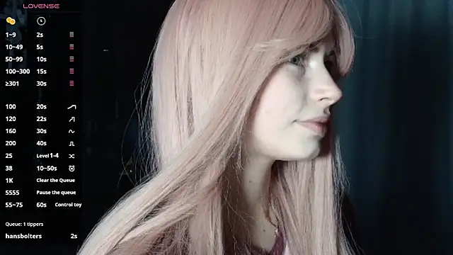 Snapshot of PieraMarch chatting on November 20, 7:24 pm PieraMarch online show from November 20, 7:24 pm