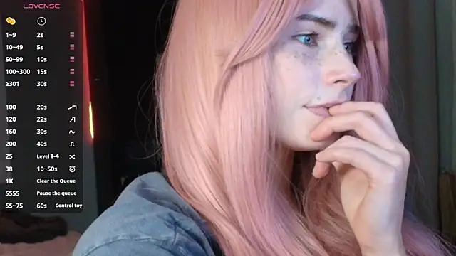 PieraMarch online show from February 10, 7:07 pm