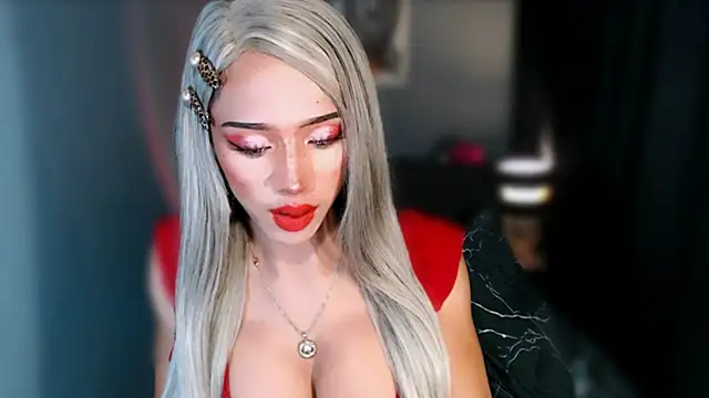 AiraCumSlut online show from May 15, 11:45 pm