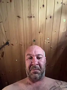 Snapshot of annubis69 chatting on April 23, 2:19 pm annubis69 online show from April 23, 2:19 pm