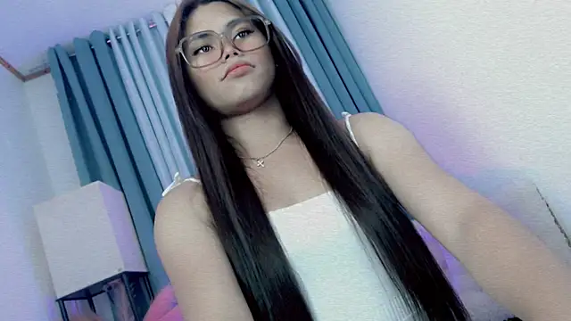 PrettyBlythes TS online show from February 25, 1:43 pm