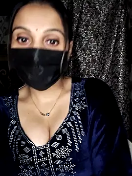 Snapshot of Horny_Shalu chatting on November 6, 5:58 pm Horny Shalu online show from November 6, 5:58 pm