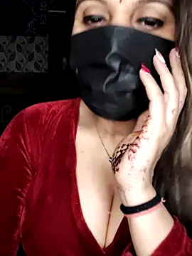 Snapshot of Horny_Shalu chatting on November 19, 5:46 pm Horny Shalu online show from November 19, 5:46 pm