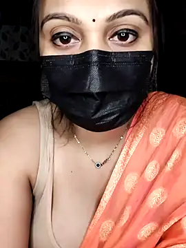 Snapshot of Horny_Shalu chatting on November 21, 6:17 pm Horny Shalu online show from November 21, 6:17 pm