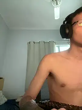 Snapshot of safadezanunes2 chatting on December 19, 3:52 pm safadezanunes2 online show from December 19, 3:52 pm