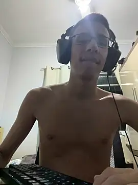 Snapshot of safadezanunes2 chatting on March 17, 1:21 am safadezanunes2 online show from March 17, 1:21 am