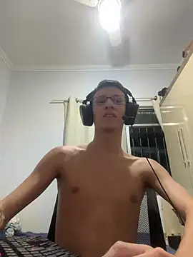 Snapshot of safadezanunes2 chatting on March 29, 10:21 pm safadezanunes2 online show from March 29, 10:21 pm