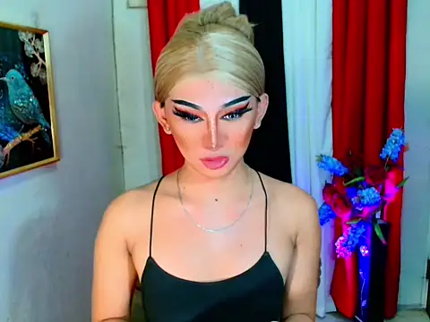 Snapshot of Queen_yasii_88 chatting on October 21, 3:24 pm Queen yasii 88 online show from October 21, 3:24 pm