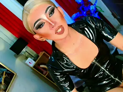 Snapshot of Queen_yasii_88 chatting on November 20, 3:56 pm Queen yasii 88 online show from November 20, 3:56 pm