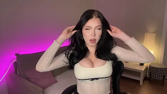 Snapshot of mistress_of_hearts chatting on November 30, 7:40 pm mistress of hearts online show from November 30, 7:40 pm